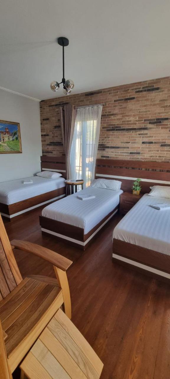 Nurellari Winery Cellar And Guest House بيرات المظهر الخارجي الصورة